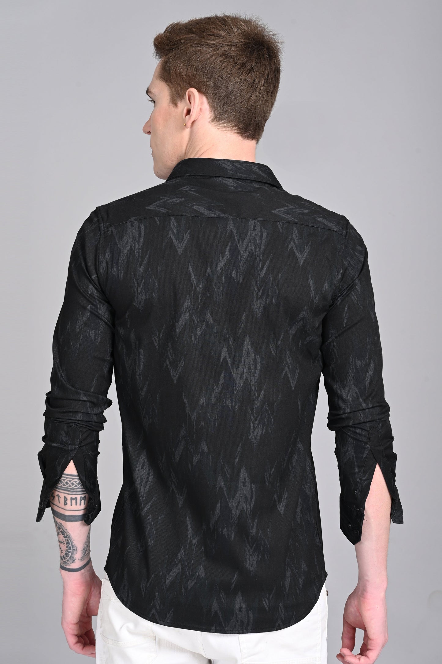 Black Bold & Vibrant: Printed