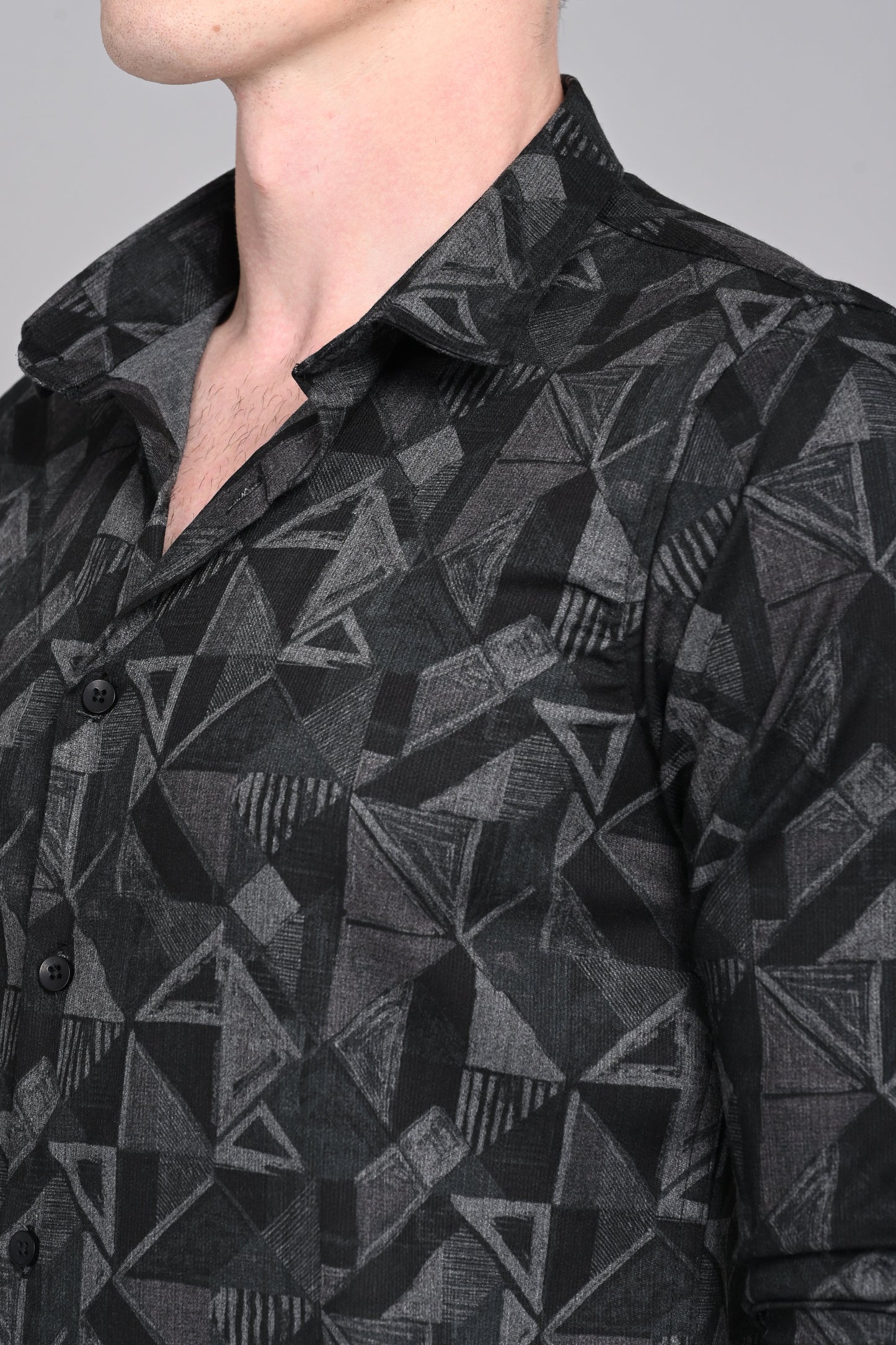 Pyramid Black Bold & Vibrant: Printed